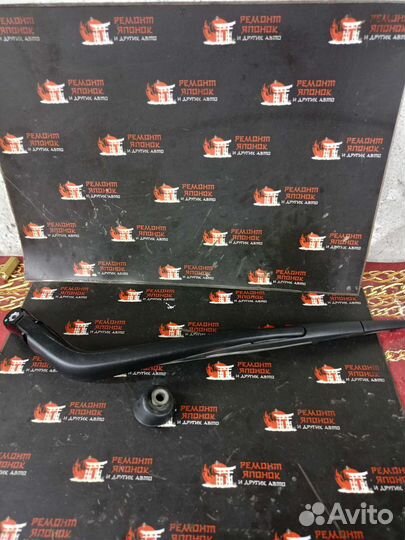 Дворник двери багажника Honda Airwave GJ1