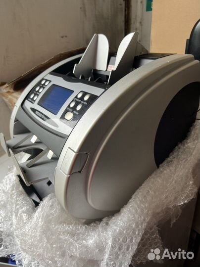 Счетчик банкнот Magner 150 digital