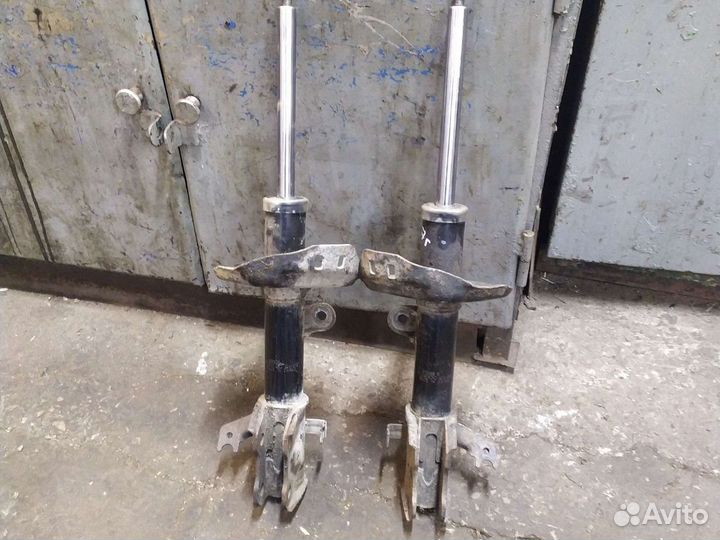 Передний амортизатор Honda CRV 2007г