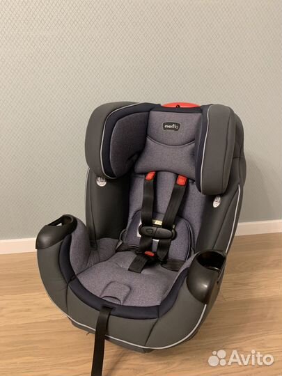 Автомобильное кресло Evenflo