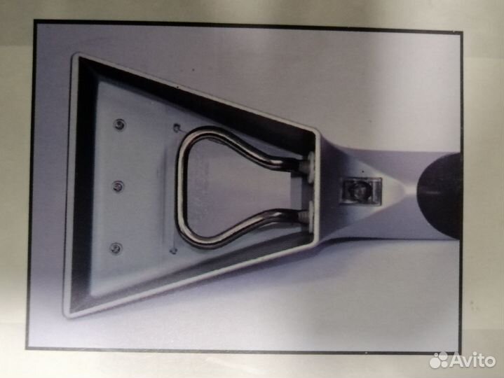 Электроскребок автомобильный