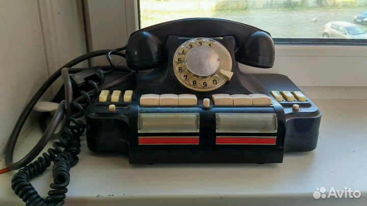 Старинный телефон коммутатор кд-6