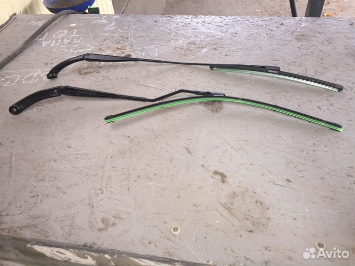 Поводки для дворников рено каптюр