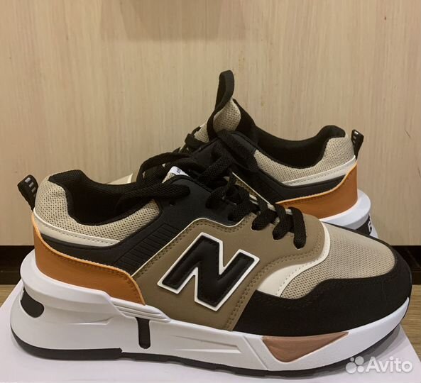 Кроссовки new balance женские