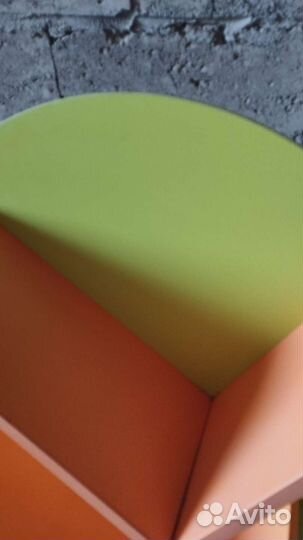 Полка для учеников и книг