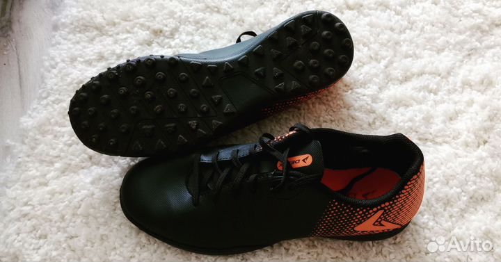 Футбольные бутсы 43 размер бу
