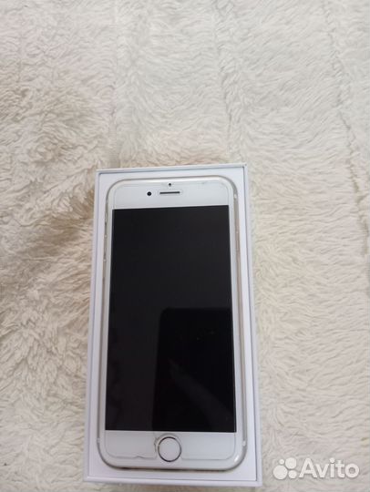 Телефон iPhone 6s