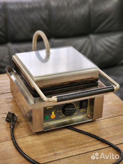 Вафельница Roller Grill GES 20