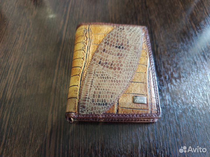 Бумужник кожаный