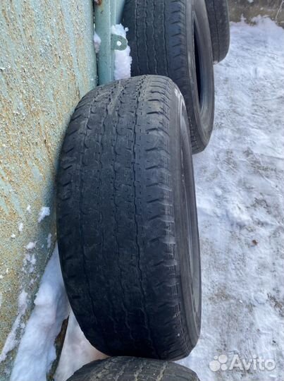 Bridgestone Dueler H/T 265/65 R17