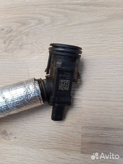 Трубка вентиляции картерных газов BMW X3 G01 2018