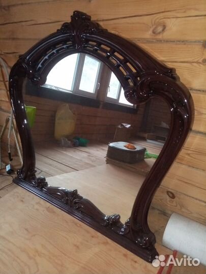 Зеркало настенное в раме винтаж