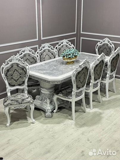 Стол и стулья от производителя. В наличии
