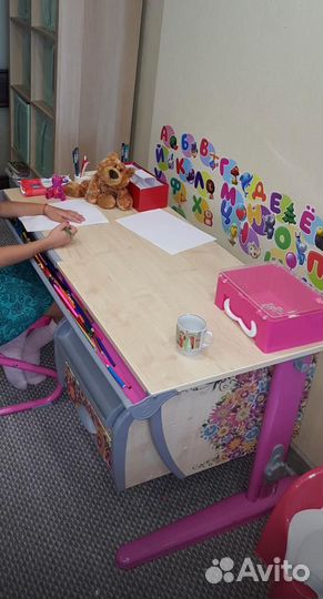 Растущая школьная парта стол для уроков Дэми