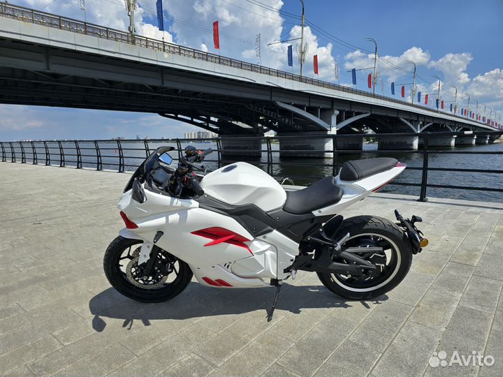 Электромотоцикл Ducati Panigale 5000вт 80Аh Li-ion
