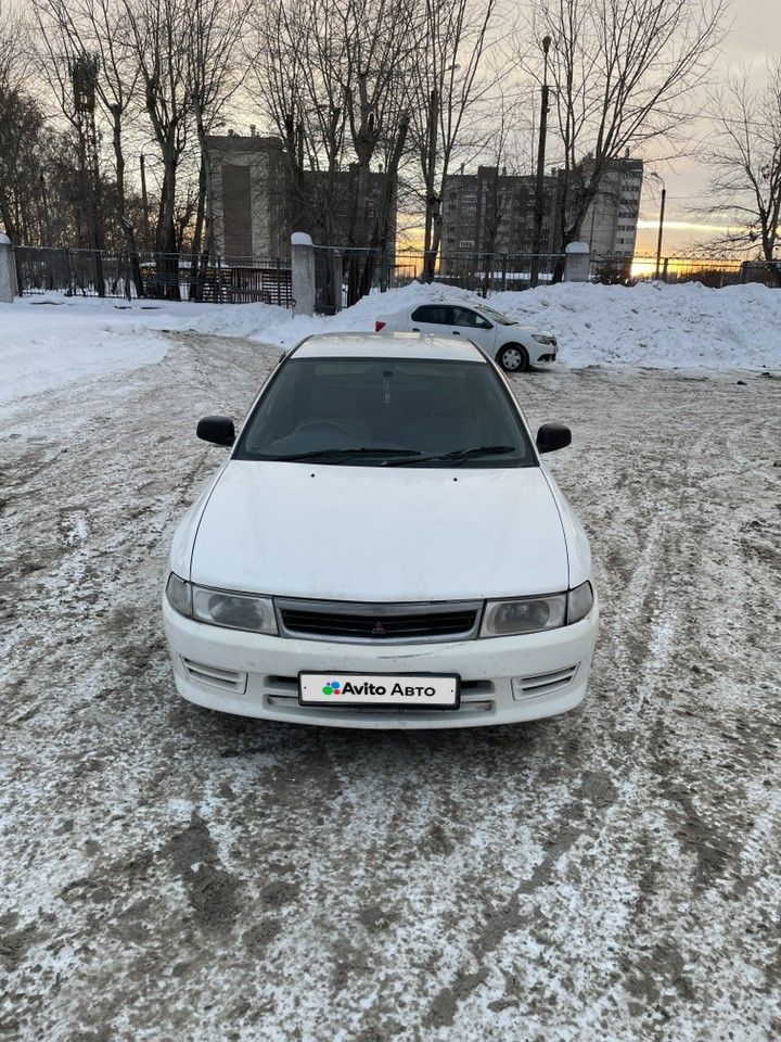 Mitsubishi Mirage: фото владельца