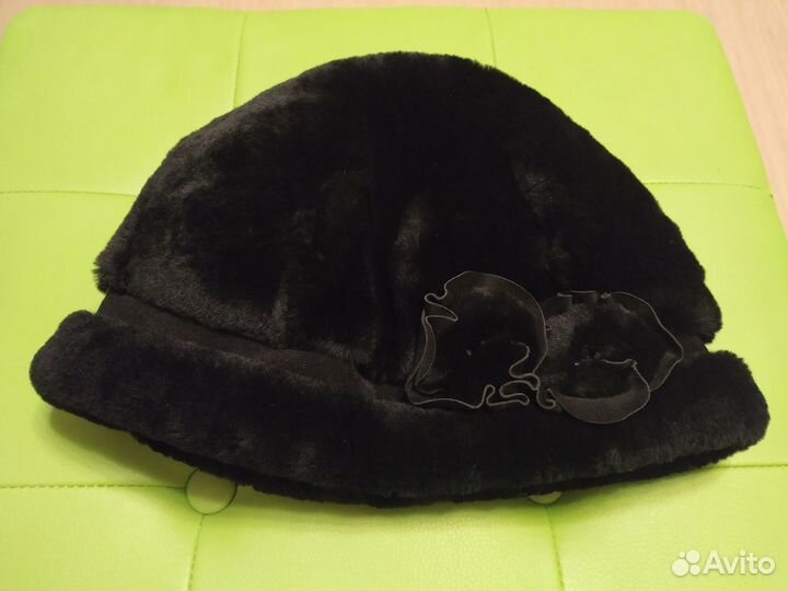 Шапка зимняя меховая женская