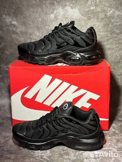 Кроссовки Nike Air max plus “Triple black”