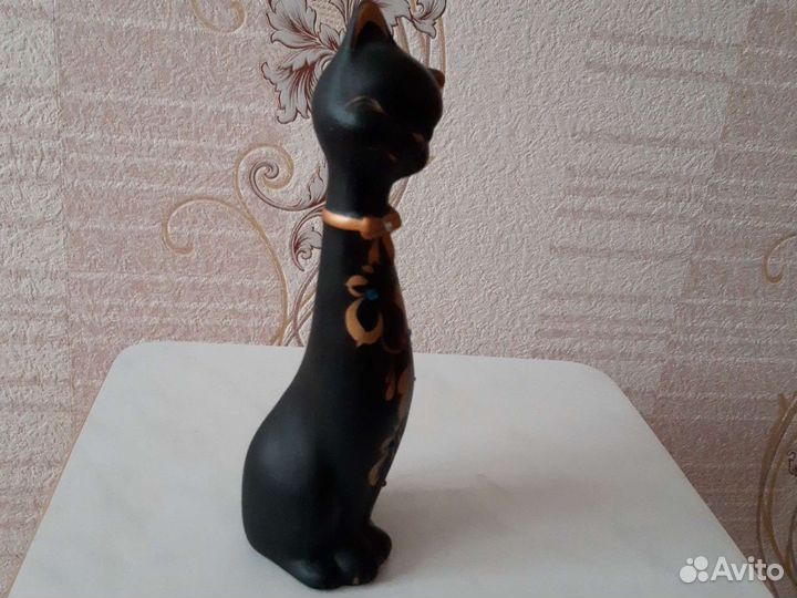 Статуэтка кошка керамическая