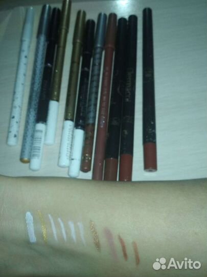 Карандаши для глаз и губ
