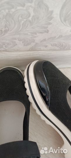 Туфли школьные 37 р