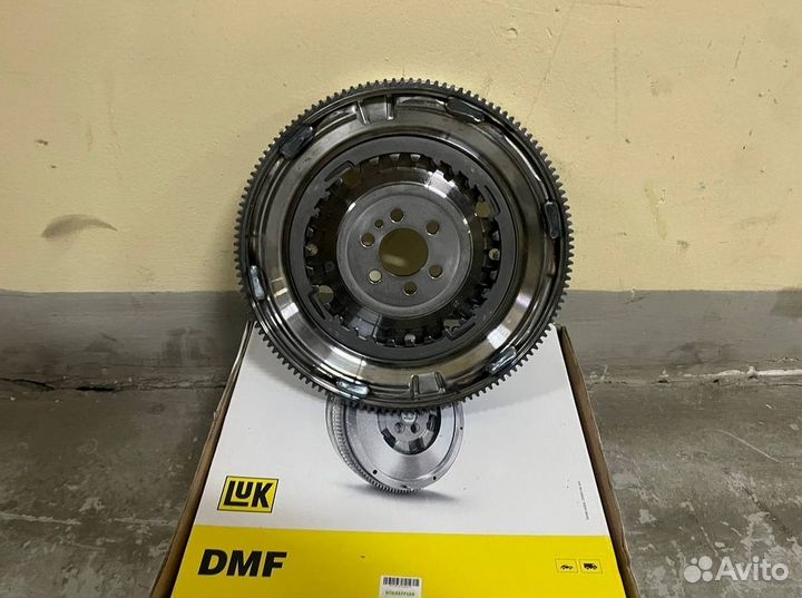 Маховик двухмассовый LUK 4150521090 DSG7 132,6