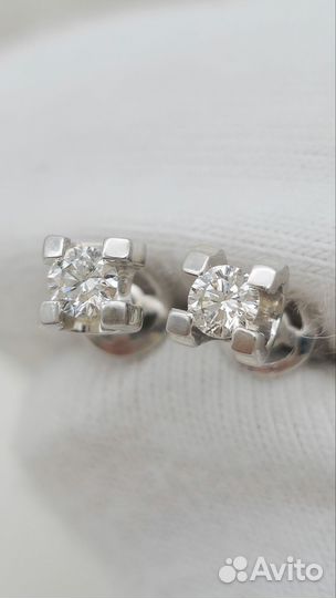 Золотые серьги с бриллиантами 585/1.2 гр