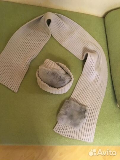 Комплект шапка с шарфиком