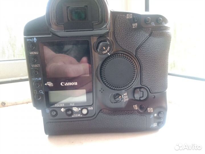Canon eos 1d mark 2
