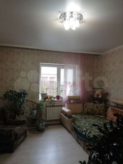 Дом 82 м² на участке 5 сот.