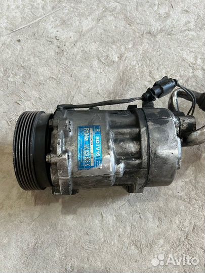 Компрессор кондиционера 1J0820803K Seat Volkswagen