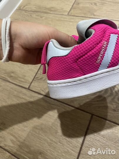 Кроссовки adidas