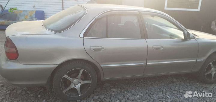 Хендай Соната в разборе, есть все запчасти