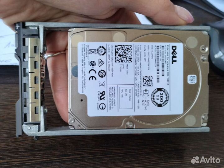Серверный жёсткий диск Dell 1V8200-150