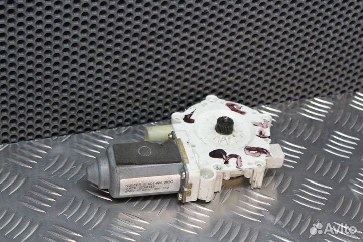 Моторчик стеклоподъемника BMW E39 / E52