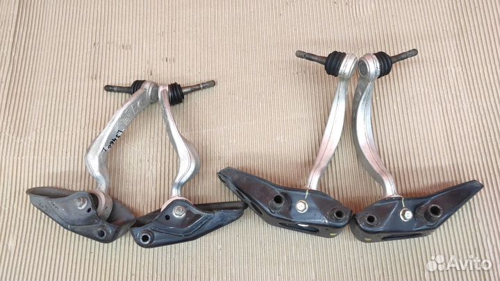 Передний верхний рычаг Lexus Ls460 Ls600 AWD