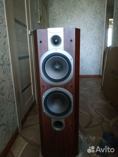 Акустические системы Wharfedale