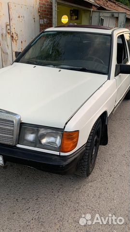 Mercedes-Benz 190 (W201) 2.0 МТ, 1982, 450 000 км