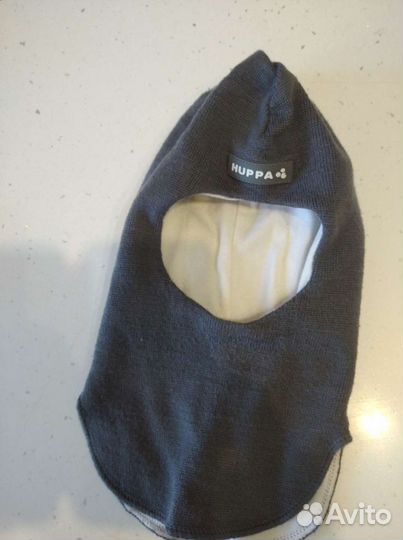 Пакетом шапка шлем,варежки, краги