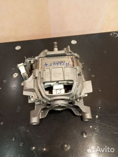 Двигататель стиральной машины Атлант