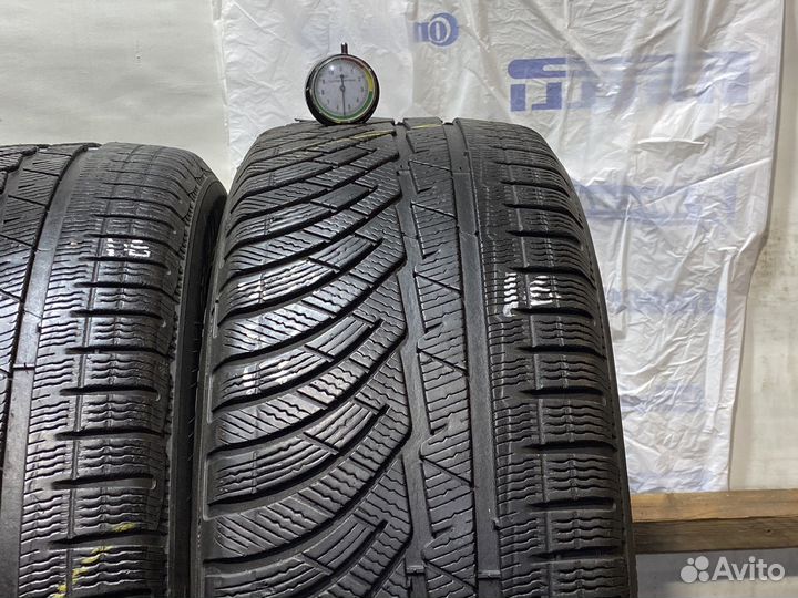 Michelin Pilot Alpin PA4 235/55 R17