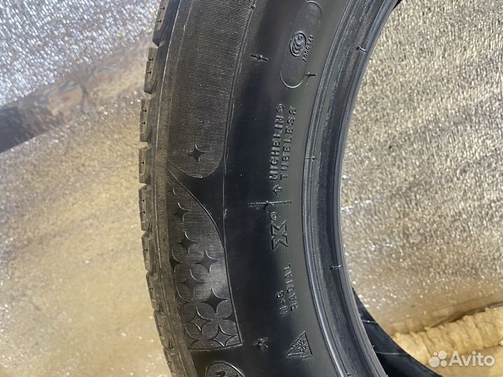 Michelin Agilis X-Ice North 225/60 R18