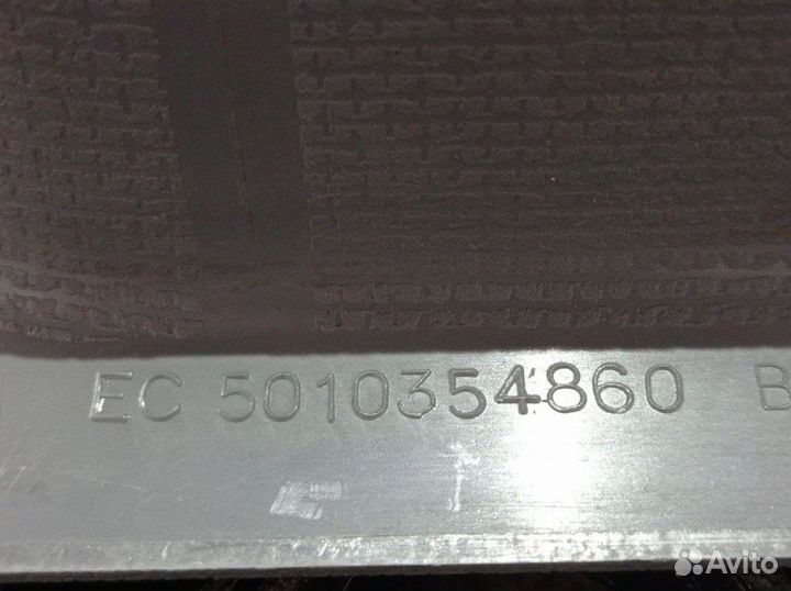 5010354860 Накладка люка