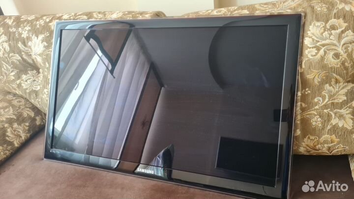 Телевизор Samsung 40 дюймов