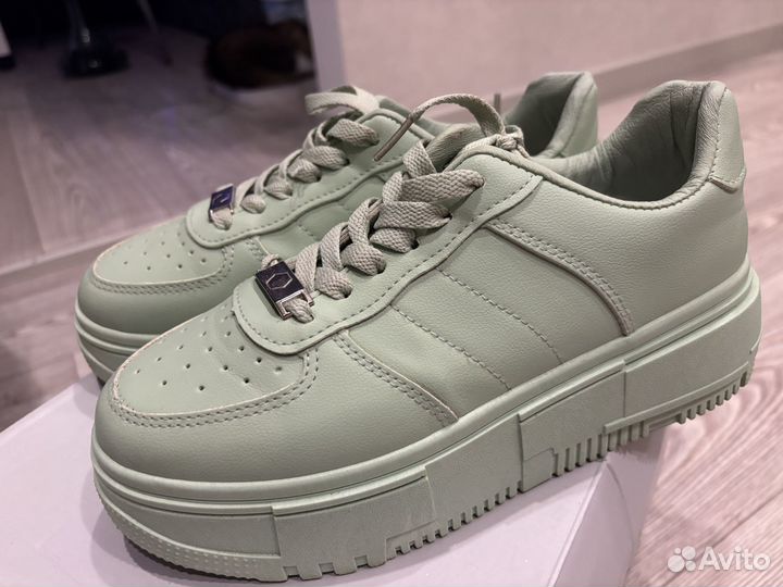 Женские кеды 38 размер