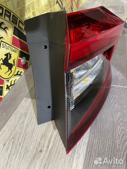 Фонарь задний правый наружный Skoda Karoq 17-23