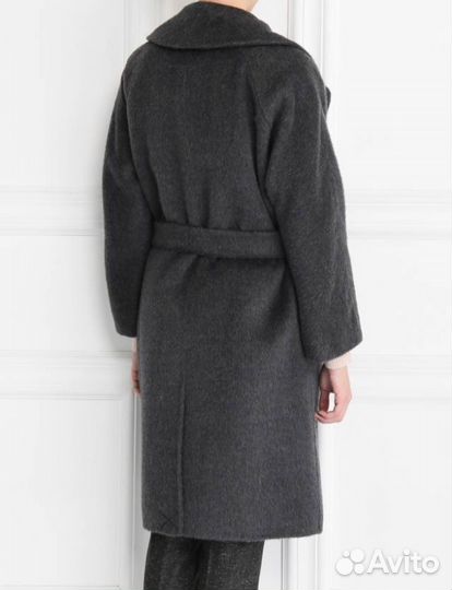 Weekend MaxMara пальто р. 48