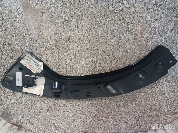 Кронштейн фары Митцубиси Аутлендер Mitsubishi Outl