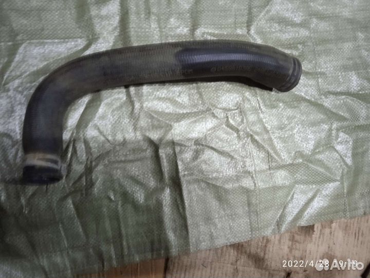 Патрубок двс dodge Charger LD