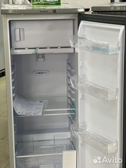 Холодильник с морозильником Бирюса М110 серый